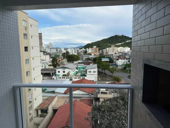 Imagem Apartamento com 2 dormitórios sendo 1 suíte e 1 vaga de garagem em Balneário Camboriú