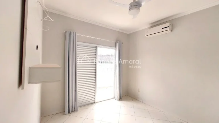 Imagem Aluga-se casa com 4 dormitórios em Valinhos