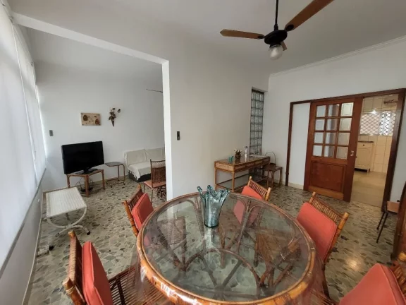 Imagem PITANGUEIRAS – CALÇADÃO COM LINDA VISTA AO MAR, AMPLO APARTAMENTO COM 90 M² ÚTEIS, 01 VAGA DE GARAGEM NO PRÉDIO, LOCALIZAÇÃO PRIVILEGIADA.