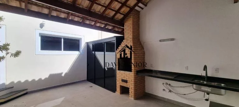 Casa com 4 dormitórios sendo 2 suítes à venda, 150 m² por R$ 1.100.000 - Campolim - Sorocaba/SP