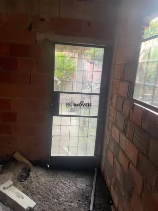 Imagem Casa a Venda no bairro Laranjal - São Gonçalo, RJ