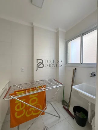 Imagem Apartamento de 2 Dormitórios com suíte no bairro Canto do Forte - Praia Grande