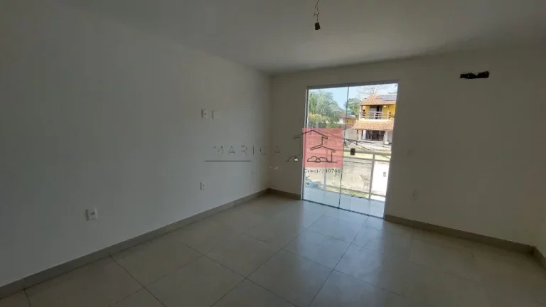 Imagem Casa Triplex à venda no Barroco, Itaipuaçu.