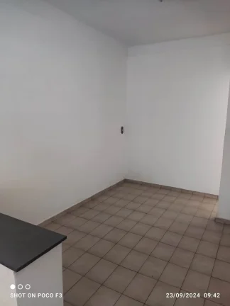 Imagem CASA DE FAMÍLIA: 3 DORMITÓRIOS E SUÍTE NA CECAP POR R$ 300 MIL!