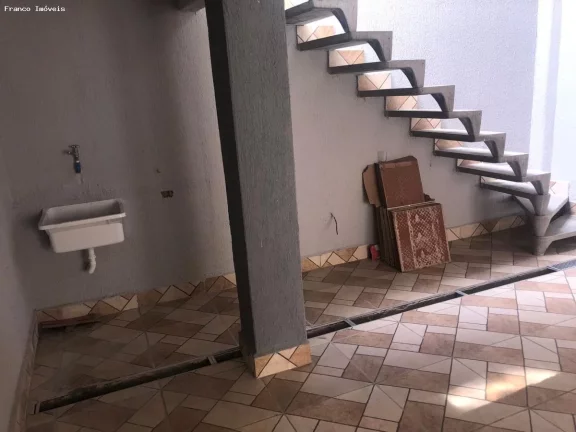 Imagem Sobrado para Venda em São Paulo, Ipiranga, 3 dormitórios, 1 suíte, 2 banheiros, 4 vagas