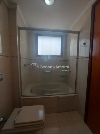 Imagem Apartamento amplo e bem localizado no Balão do Castelo, ao lado da Padaria Nico. Conta com sala par...