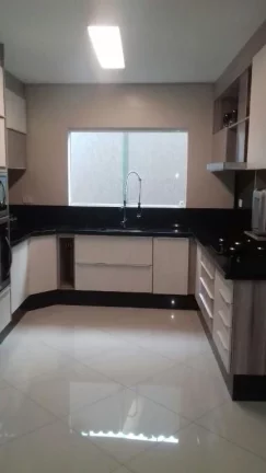 Imagem Sobrado com 3 dormitórios à venda, 227 m² por R$ 980.000,00 - Vila Miranda - Itaquaquecetuba/SP