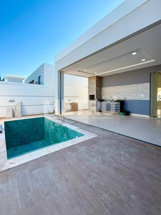 Casa para locação no Alphaville com 3 suítes, gourmet, piscina, Petrolina