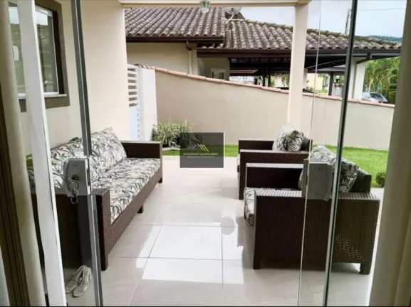 Imagem Casa em Condomínio para Venda em Ubatuba / SP no bairro Horto Florestal