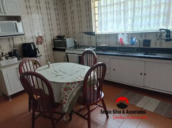 Imagem Casa a Venda na Região do Vila Inglesa em campos do jordao - SP.