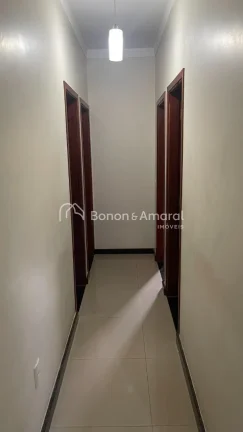 Imagem Casa térrea à venda no Parque Bom Retiro em Paulínia/SP, com 179m² de área construída e excele...