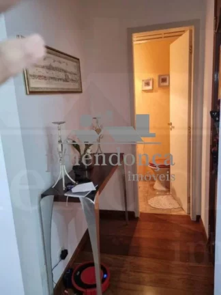 Imagem Apartamento à venda em Perdizes com 127m², 4 quartos e 2 vagas.
