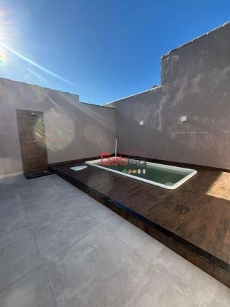 Imagem Casa com 4 dormitórios à venda, 220 m² por R$ 795.000,00 - Nova São Pedro - São Pedro da Aldeia/RJ