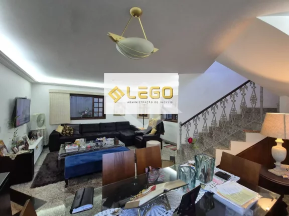 Imagem Excelente casa em condomínio fechado em Jacarepaguá