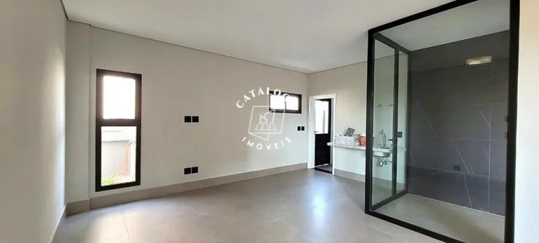Imagem Casa em Condomínio a Venda no bairro Residencial e Empresarial Alphaville - Ribeirão Preto, SP