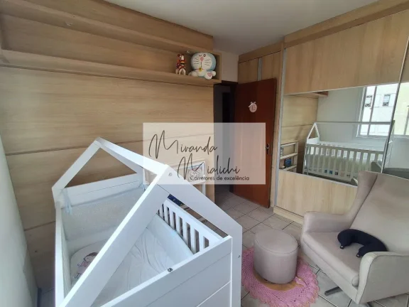 Imagem Amplo apartamento de 3 quartos e 1 suíte no coração da Trindade