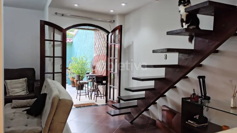 Imagem Casa duplex, 4 quartos, 156m², Foguete - Cabo Frio