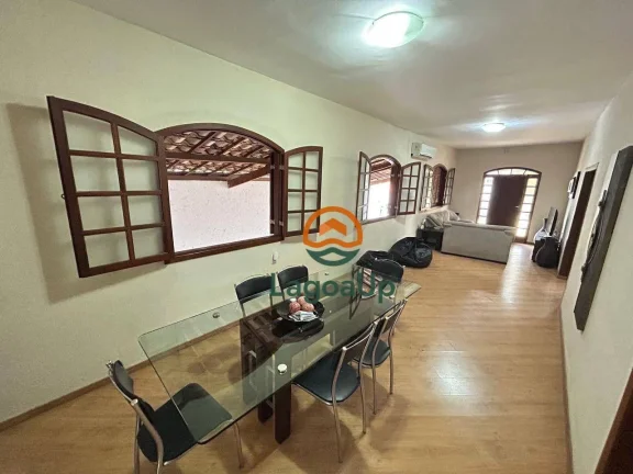 Imagem Casa com 3 dormitórios à venda, 280 m² por R$ 1.200.000,00 - Centro - Lagoa Santa/MG