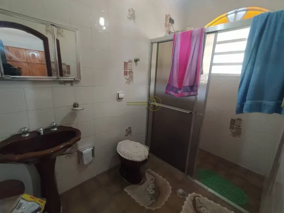 Imagem Casa térrea em 2 lotes bem localizada, à venda em Peruíbe