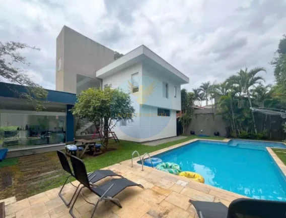 Imagem Casa em Condomínio a Venda no bairro Granja Viana - Jandira, SP