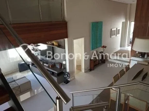 Imagem Imóvel com vista cinematográfica, conta com 4 quartos, sendo todos suítes, 4 salas e um amplo esc...