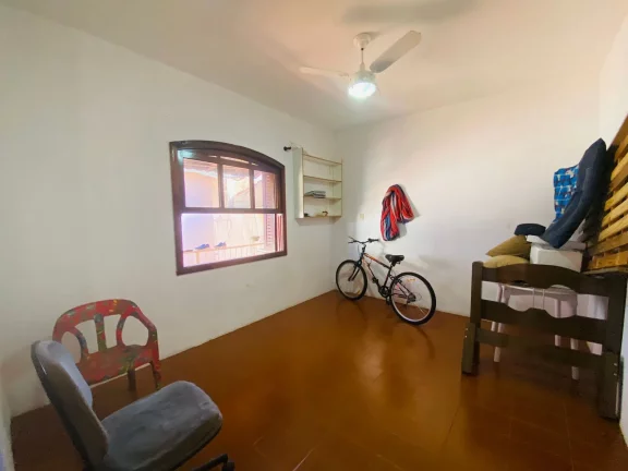 Imagem Casa espaçosa a venda no Centro de Tatuí/SP.