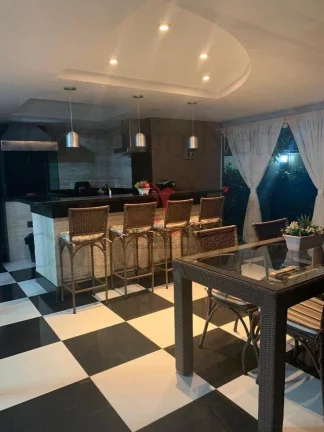Imagem Linda Casa com 800 m²