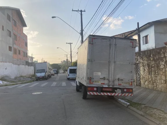 Imagem Terreno à venda, 360 m² por R$ 450.000,00 - Jardim Medina - Poá/SP