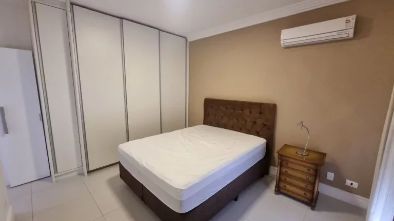 Imagem Apartamento com 4 dormitórios à venda, 190 m² - Pitangueiras - Guarujá/SP