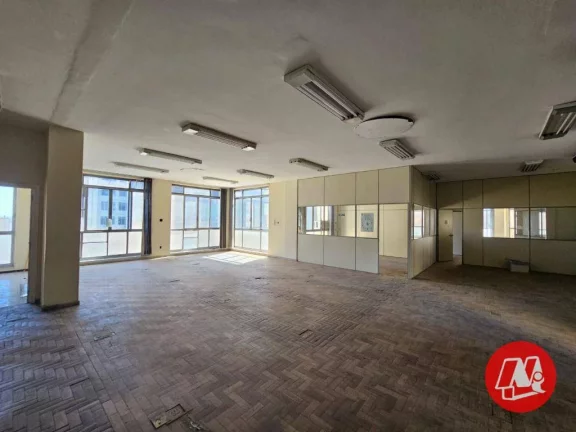 Imagem Aluga-se e Vende-se Andar Corporativo de 607m² no Centro Histórico