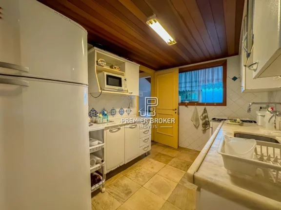 Imagem Casa à venda, 112 m² por R$ 680.000,00 - Albuquerque - Teresópolis/RJ