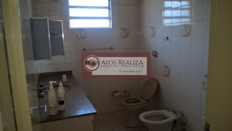 Imagem Casa a venda no Jardim Represa zona sul. Encontrei uma casa para você aqui no Jardim represa zona sul de São Paulo, seu Novo endereço, é um Sobrado lindo cheio de espaços, com uma total de 332m² e sua Área útil de 250m² bem distribuídos, São 4 Dormitórios