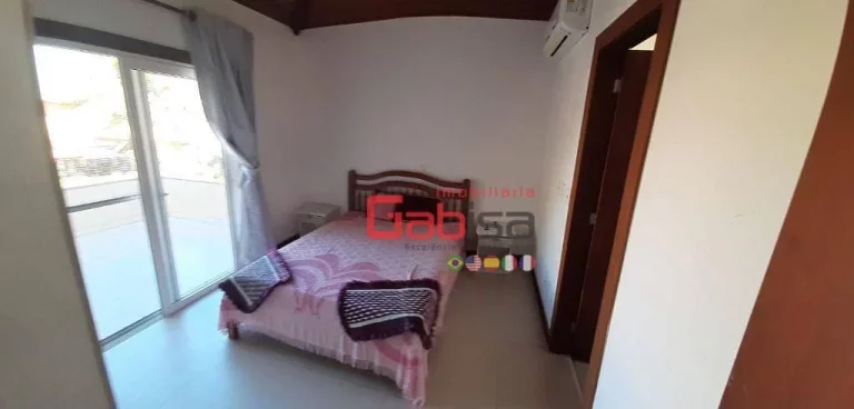 Imagem Casa com 5 dormitórios à venda, 210 m² por R$ 2.200.000 - Porto Belo - Armação dos Búzios/RJ
