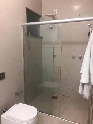 Imagem CASA EM BAIRRO NOBRE DE PASSOS/MG - ACEITA PERMUTA
