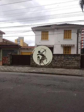 Imagem PARA INVESTIDORES TERRENO COM 3 CASAS SENDO UM SOBRADOCOM 3 DORMITÓRIOS COM 2 VAGAS E MAIS 2 CASAS ...