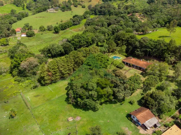 Imagem Sítio à venda em Bragança Paulista – Espaço, conforto e sustentabilidade