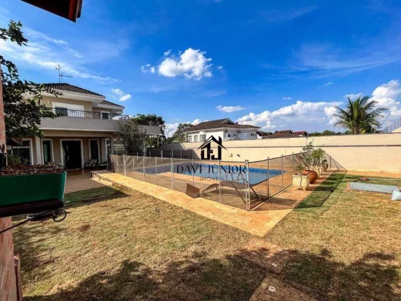 Casa com 4 suites sendo 1 com closet à venda, 535 m² por R$ 1.990.000 - Condomínio Vivendas do Lago - Sorocaba/SP