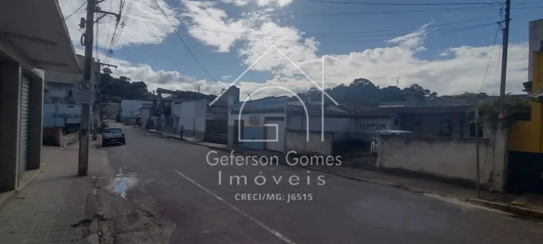Imagem Casa à Venda - Centro - Mantena - MG