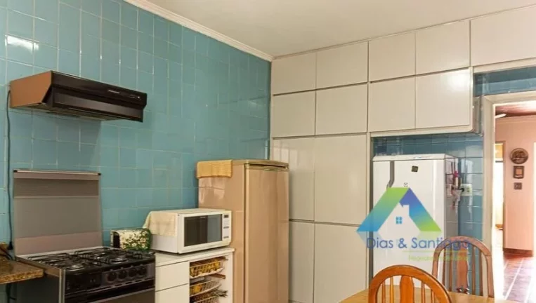 Imagem Ipiranga Casa 210 metros, 4 dormitórios, Edícula, 2 vagas ótima localização e valor !!!