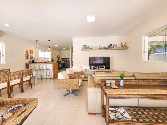 Imagem Belíssima casa à venda na Riviera de São Lourenço - Bertioga SP | 4 Dormitórios | 2 Suítes | 4 m² de área 420.