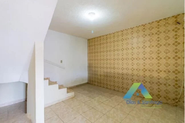Imagem Casa com 4 dormitórios à venda, 200 m² por R$ 550.000,00 - Vila das Mercês - São Paulo/SP