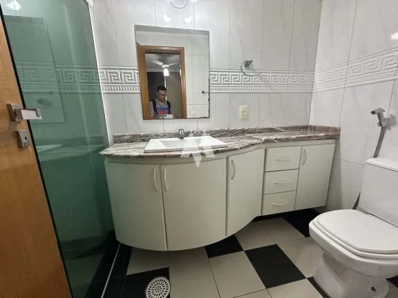 Imagem Apartamento para alugar na praia do Embaré!