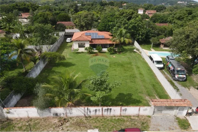 Imagem Casa com três dormitórios com banheiro no Condado .