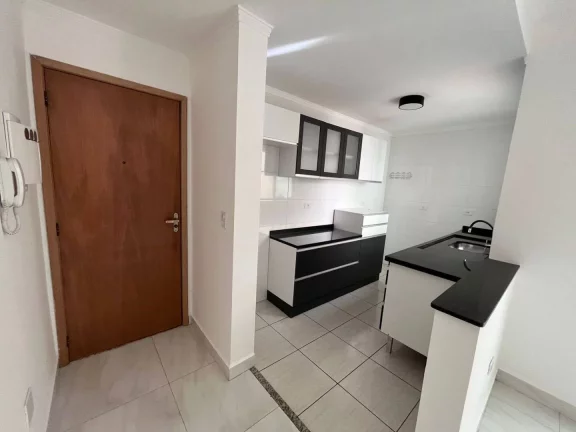 Imagem Apartamento com 2 dormitórios à venda, 50 m² por R$ 300.000,00 - Vila Pires - Santo André/SP