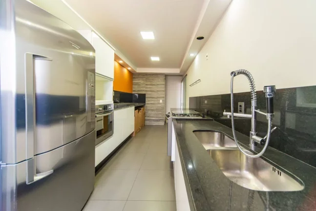 Imagem Apartamento com 3 dormitórios à venda, 198 m² por R$ 2.100.000,00 - Vila Gilda - Santo André/SP