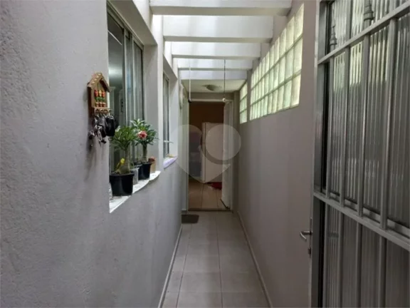 Imagem Sobrado à venda com 3 quartos em Vila Sônia, São Paulo - SP