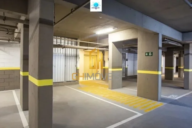 Imagem Apartamento com 3 quartos no Setor Coimbra, com 79m² de área privativa, o apartamento possui:

- S...