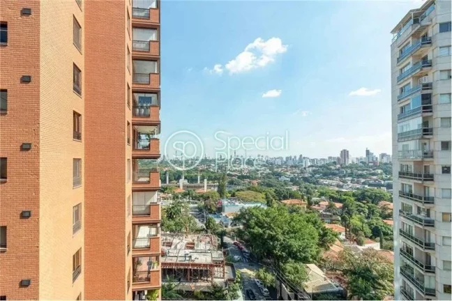 Imagem Cobertura com reforma moderna em Higienópolis. São 264m² de área privativa, 3 dormitórios ( tod...