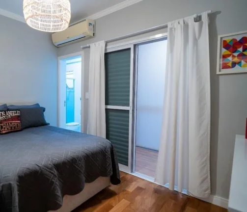 Imagem Casa em Condomínio de Luxo em Itapeva, Votorantim-SP: 3 Quartos, 3 Suítes, 4 Vagas de Garagem, 280m² de Área!