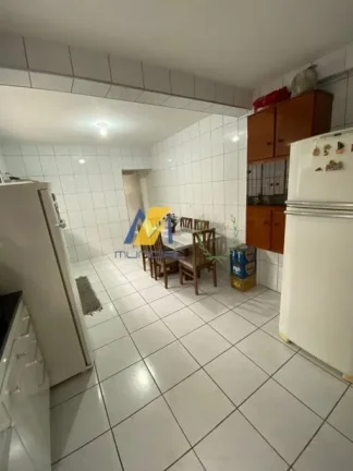 Imagem Vendo Sobrado em São Paulo, Jd. Sto Adélia